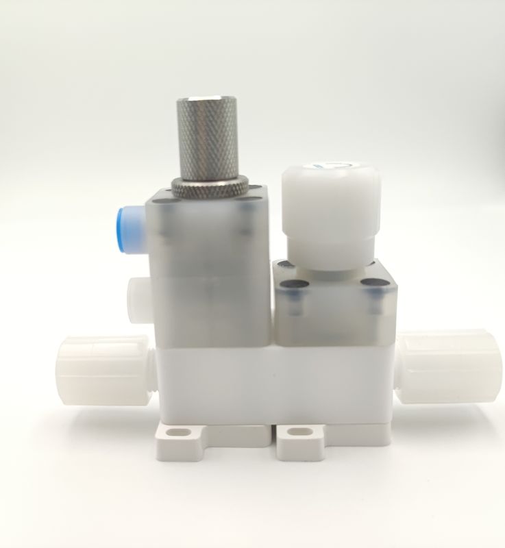 Compact Pneumatic Diaphragm Actuator Lightweight PFA Lined Valves